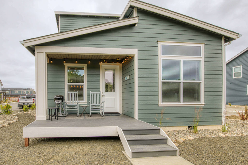 An image of a vacation rental near some of the best Ocean Shores things to do.